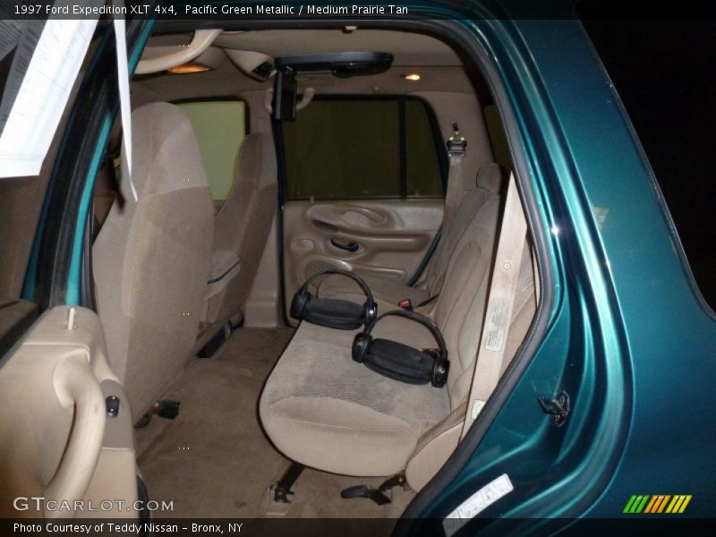 Pacific Green Metallic / Medium Prairie Tan 1997 Ford Expedition XLT 4x4