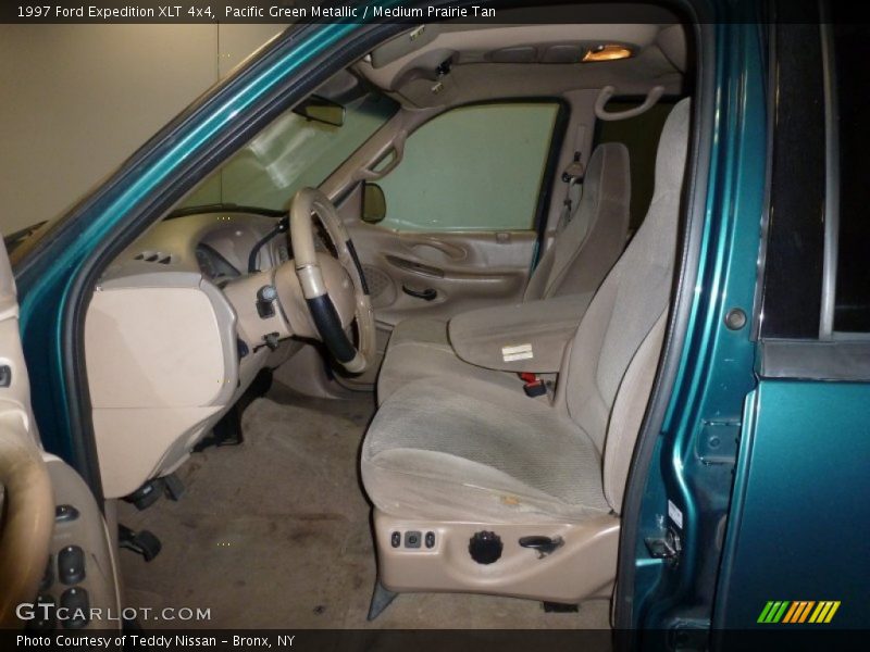 Pacific Green Metallic / Medium Prairie Tan 1997 Ford Expedition XLT 4x4
