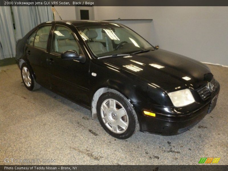 Black / Beige 2000 Volkswagen Jetta GLX VR6 Sedan