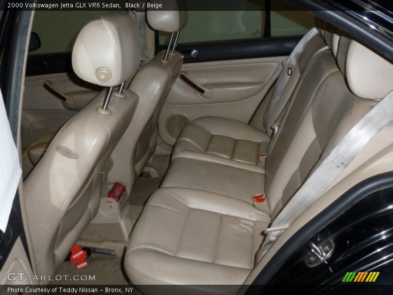 Black / Beige 2000 Volkswagen Jetta GLX VR6 Sedan