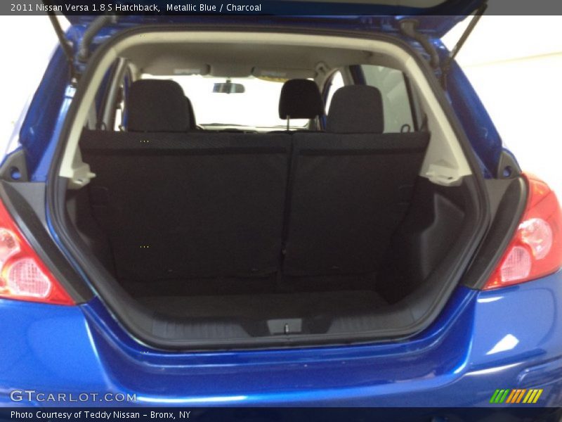 Metallic Blue / Charcoal 2011 Nissan Versa 1.8 S Hatchback