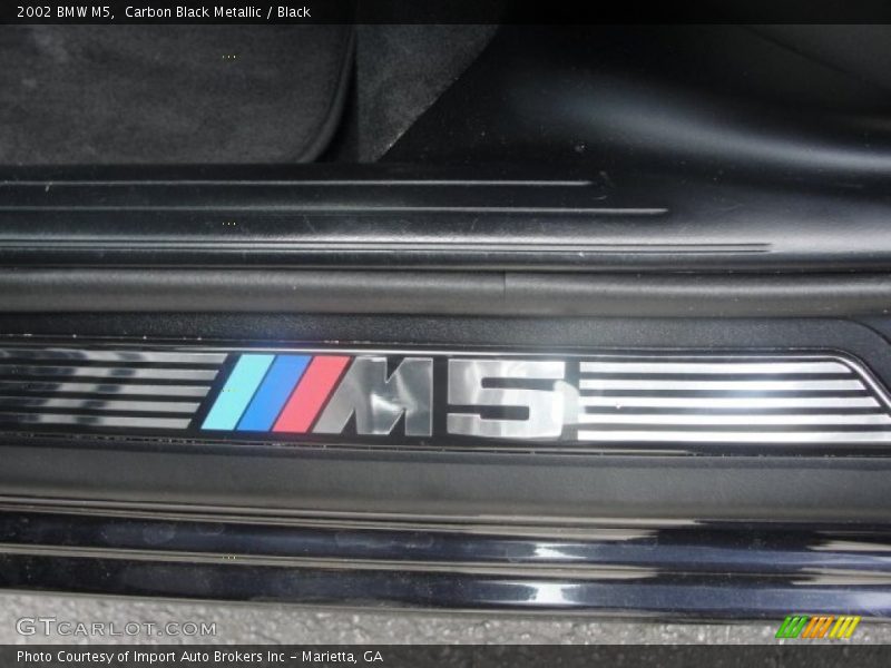 Carbon Black Metallic / Black 2002 BMW M5