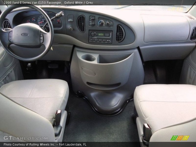 Oxford White / Grey 1998 Ford E Series Van E150 Passenger