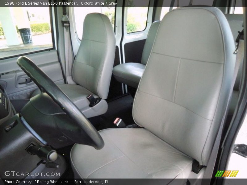 Oxford White / Grey 1998 Ford E Series Van E150 Passenger