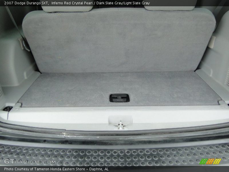  2007 Durango SXT Trunk