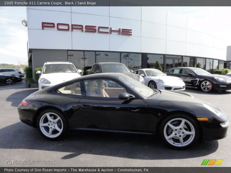Black / Sand Beige 2005 Porsche 911 Carrera Coupe