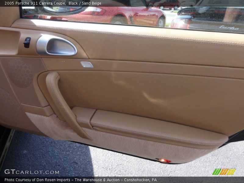 Black / Sand Beige 2005 Porsche 911 Carrera Coupe