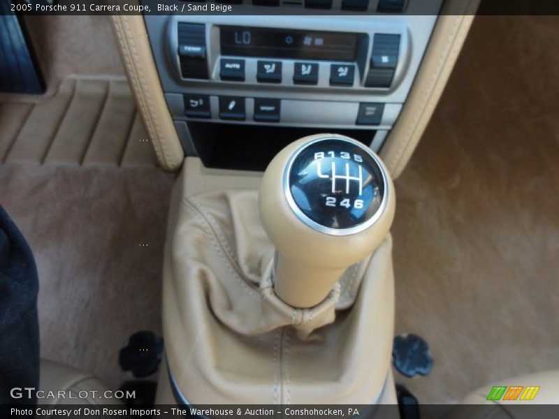 Black / Sand Beige 2005 Porsche 911 Carrera Coupe