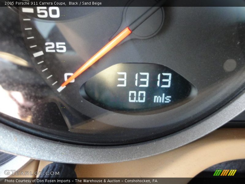 Black / Sand Beige 2005 Porsche 911 Carrera Coupe