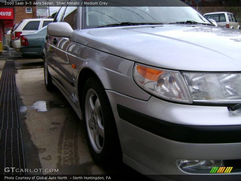 Silver Metallic / Medium Grey 2000 Saab 9-5 Aero Sedan