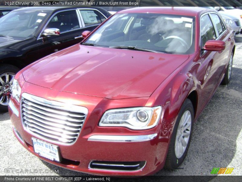 Deep Cherry Red Crystal Pearl / Black/Light Frost Beige 2012 Chrysler 300