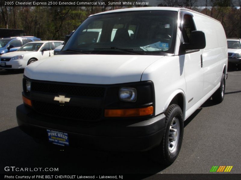 Summit White / Neutral 2005 Chevrolet Express 2500 Extended Commercial Van