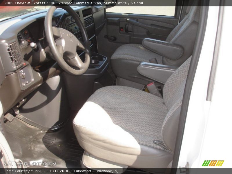 Summit White / Neutral 2005 Chevrolet Express 2500 Extended Commercial Van