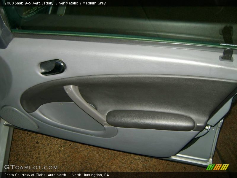 Silver Metallic / Medium Grey 2000 Saab 9-5 Aero Sedan