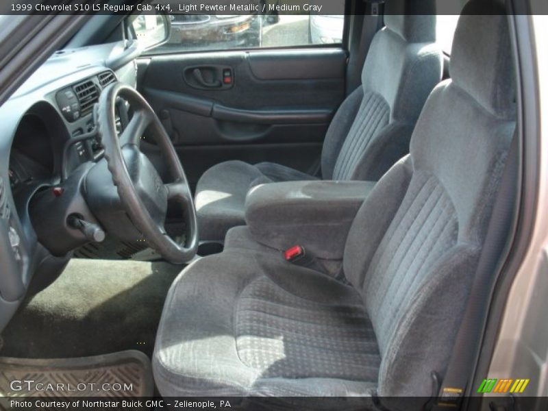 Light Pewter Metallic / Medium Gray 1999 Chevrolet S10 LS Regular Cab 4x4