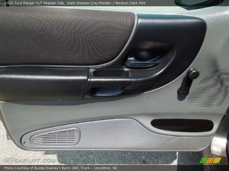Dark Shadow Grey Metallic / Medium Dark Flint 2005 Ford Ranger XLT Regular Cab