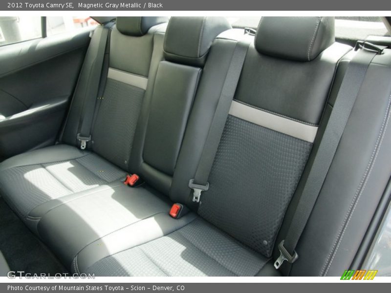 Magnetic Gray Metallic / Black 2012 Toyota Camry SE