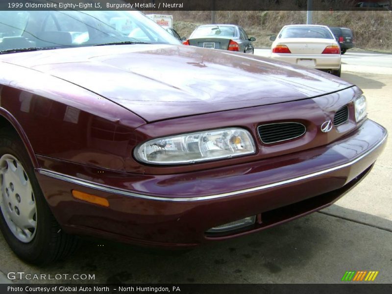 Burgundy Metallic / Neutral 1999 Oldsmobile Eighty-Eight LS
