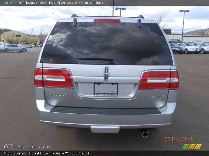 Ingot Silver Metallic / Charcoal Black 2012 Lincoln Navigator 4x4