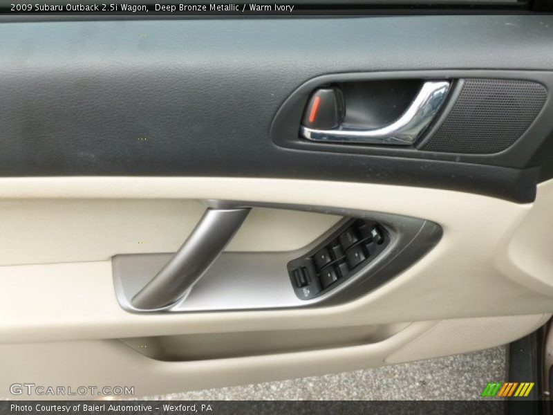 Deep Bronze Metallic / Warm Ivory 2009 Subaru Outback 2.5i Wagon
