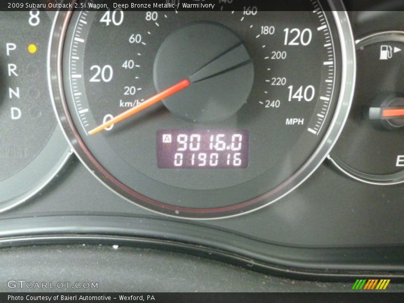 Deep Bronze Metallic / Warm Ivory 2009 Subaru Outback 2.5i Wagon
