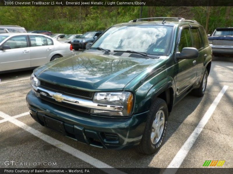Emerald Jewel Metallic / Light Cashmere/Ebony 2006 Chevrolet TrailBlazer LS 4x4