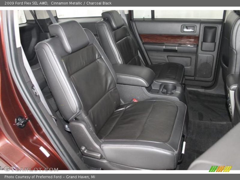 Cinnamon Metallic / Charcoal Black 2009 Ford Flex SEL AWD