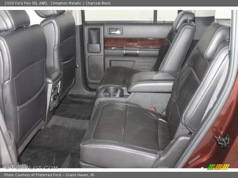 Cinnamon Metallic / Charcoal Black 2009 Ford Flex SEL AWD