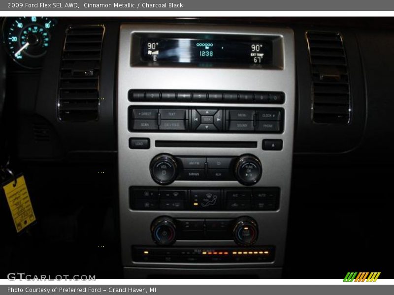 Cinnamon Metallic / Charcoal Black 2009 Ford Flex SEL AWD
