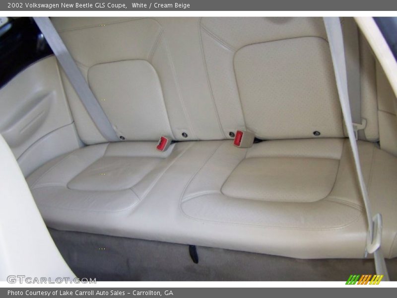 White / Cream Beige 2002 Volkswagen New Beetle GLS Coupe