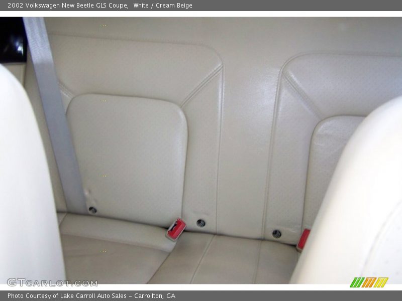 White / Cream Beige 2002 Volkswagen New Beetle GLS Coupe