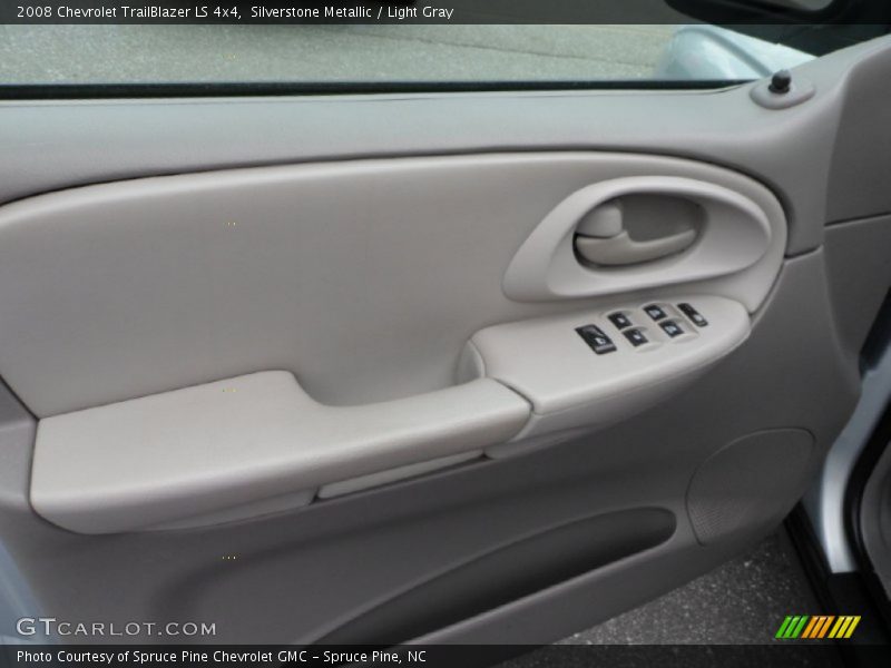 Silverstone Metallic / Light Gray 2008 Chevrolet TrailBlazer LS 4x4