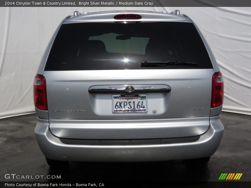 Bright Silver Metallic / Medium Slate Gray 2004 Chrysler Town & Country Limited