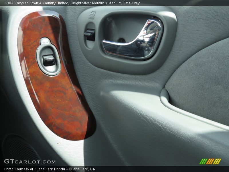 Bright Silver Metallic / Medium Slate Gray 2004 Chrysler Town & Country Limited