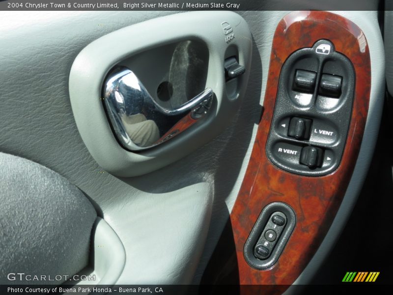 Bright Silver Metallic / Medium Slate Gray 2004 Chrysler Town & Country Limited