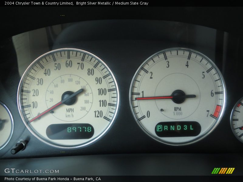 Bright Silver Metallic / Medium Slate Gray 2004 Chrysler Town & Country Limited