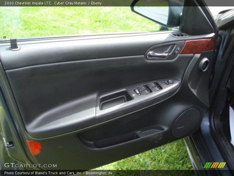 Cyber Gray Metallic / Ebony 2010 Chevrolet Impala LTZ