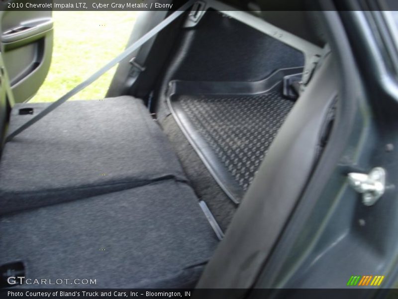 Cyber Gray Metallic / Ebony 2010 Chevrolet Impala LTZ