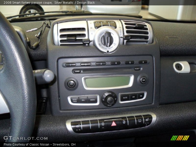 Silver Metallic / Design Black 2008 Smart fortwo passion coupe