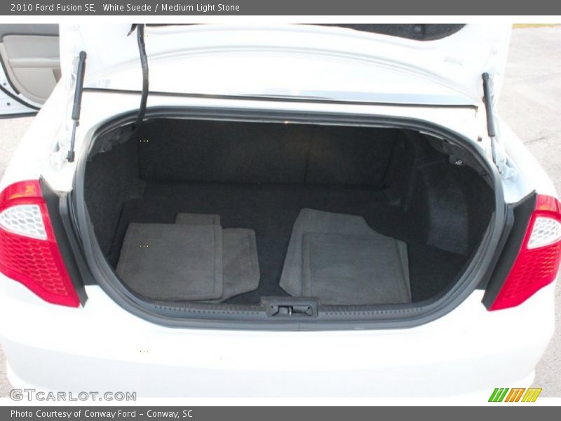 White Suede / Medium Light Stone 2010 Ford Fusion SE