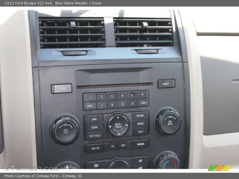 Controls of 2011 Escape XLS 4x4