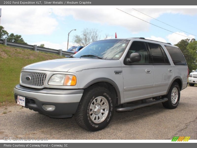 Silver Metallic / Medium Graphite 2002 Ford Expedition XLT
