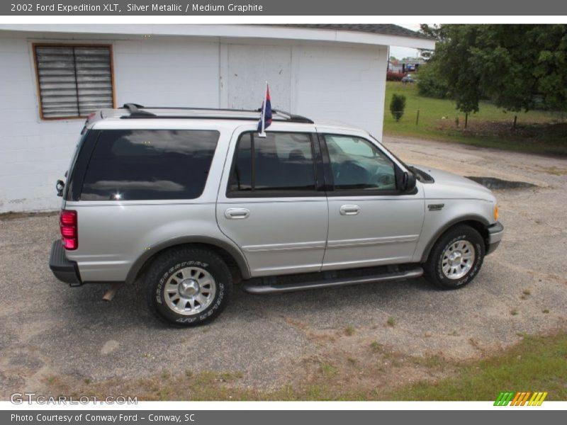 Silver Metallic / Medium Graphite 2002 Ford Expedition XLT