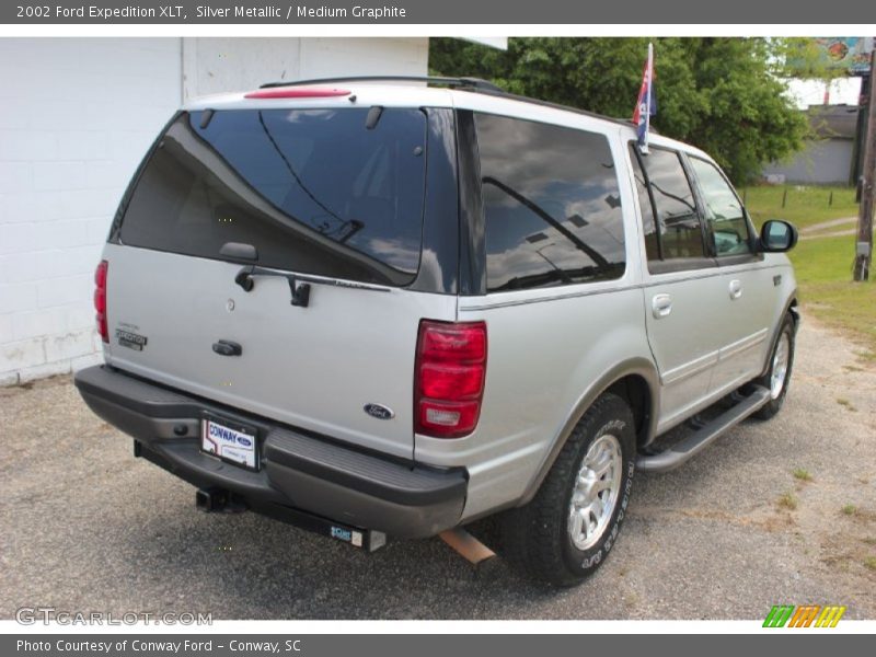 Silver Metallic / Medium Graphite 2002 Ford Expedition XLT