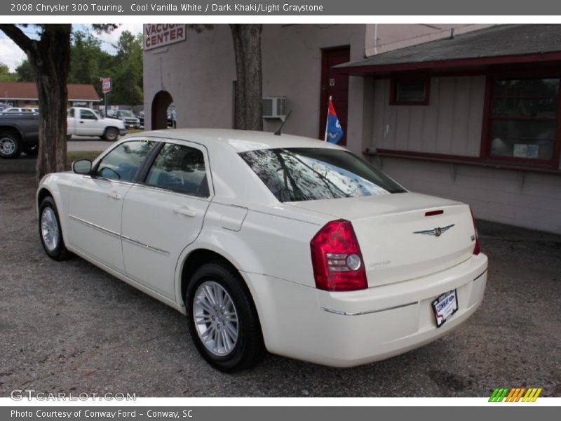 Cool Vanilla White / Dark Khaki/Light Graystone 2008 Chrysler 300 Touring
