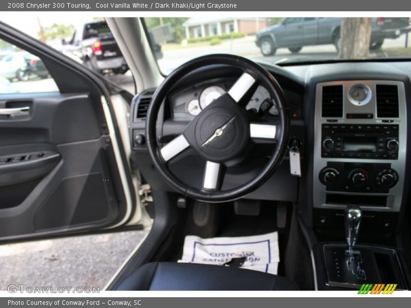 Cool Vanilla White / Dark Khaki/Light Graystone 2008 Chrysler 300 Touring