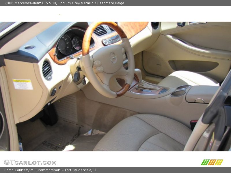 Indium Grey Metallic / Cashmere Beige 2006 Mercedes-Benz CLS 500