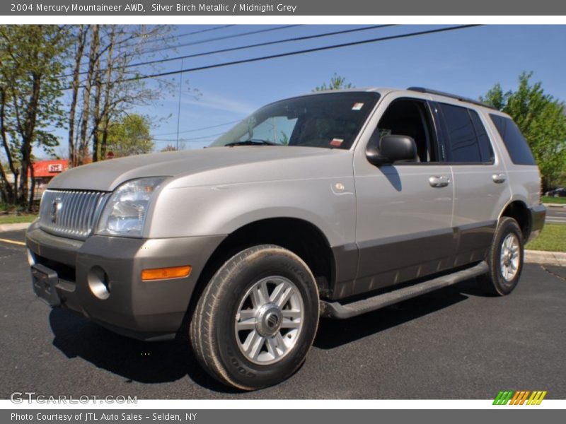 Silver Birch Metallic / Midnight Grey 2004 Mercury Mountaineer AWD