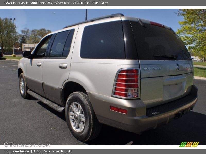 Silver Birch Metallic / Midnight Grey 2004 Mercury Mountaineer AWD