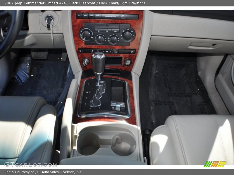 Black Clearcoat / Dark Khaki/Light Graystone 2007 Jeep Commander Limited 4x4